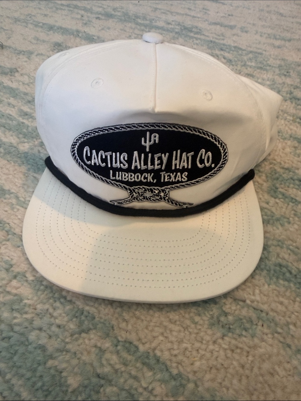 Men’s Cactus Alley White and Black Snapback Cap